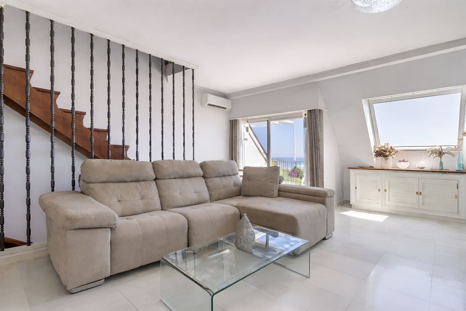 4 sovrum Hus till salu i Estepona med garage - 698 000 € (Ref: 9695152)