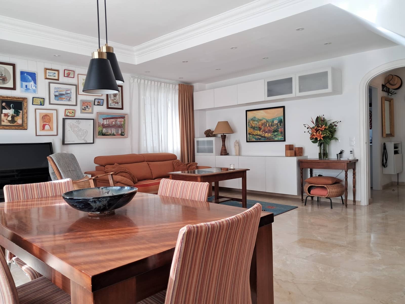 4 soverom Kjedet enebolig til salgs i Estepona med garasje - € 768 000 (Ref: 9711814)