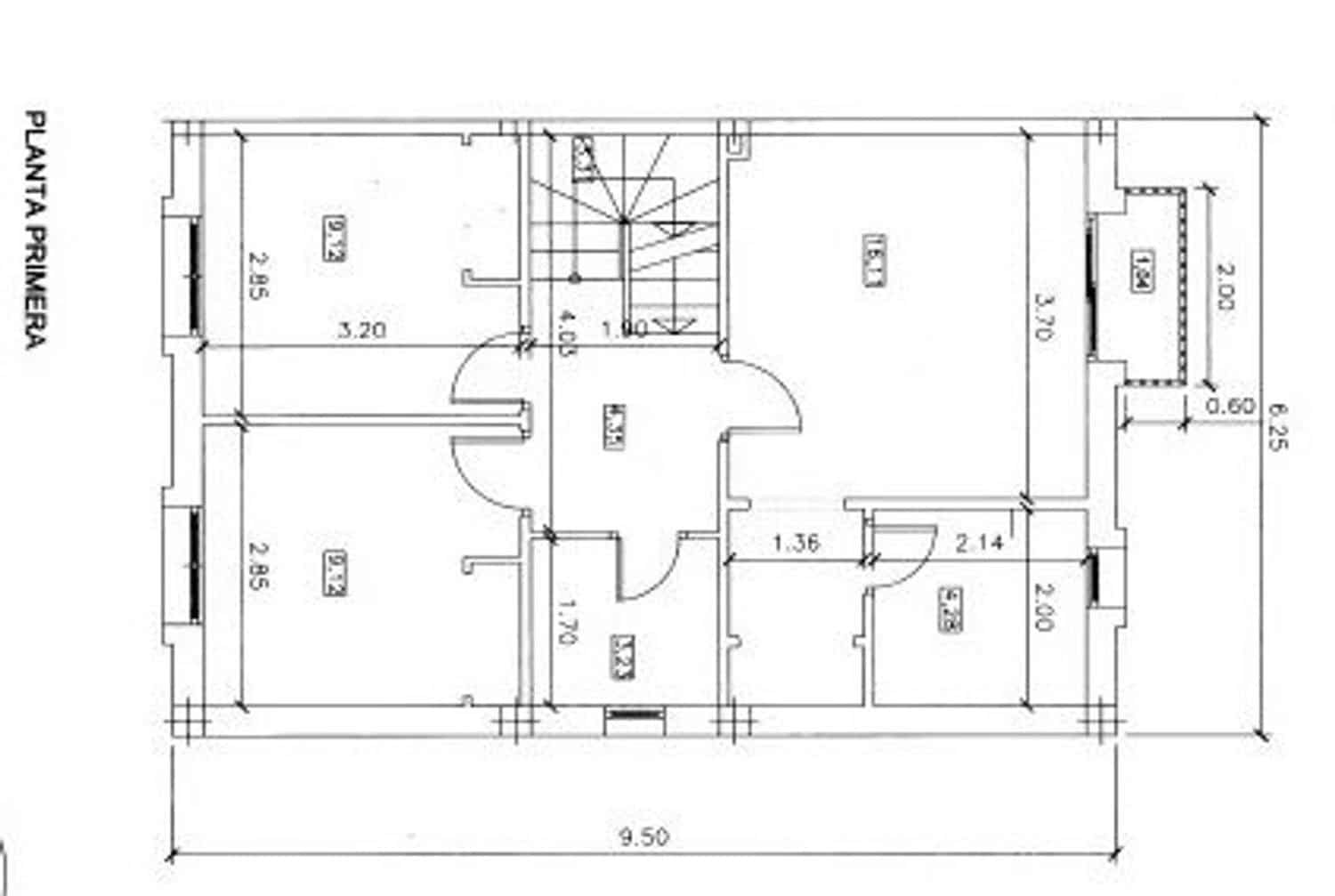 4 soverom Kjedet enebolig til salgs i Estepona med garasje - € 768 000 (Ref: 9711814)