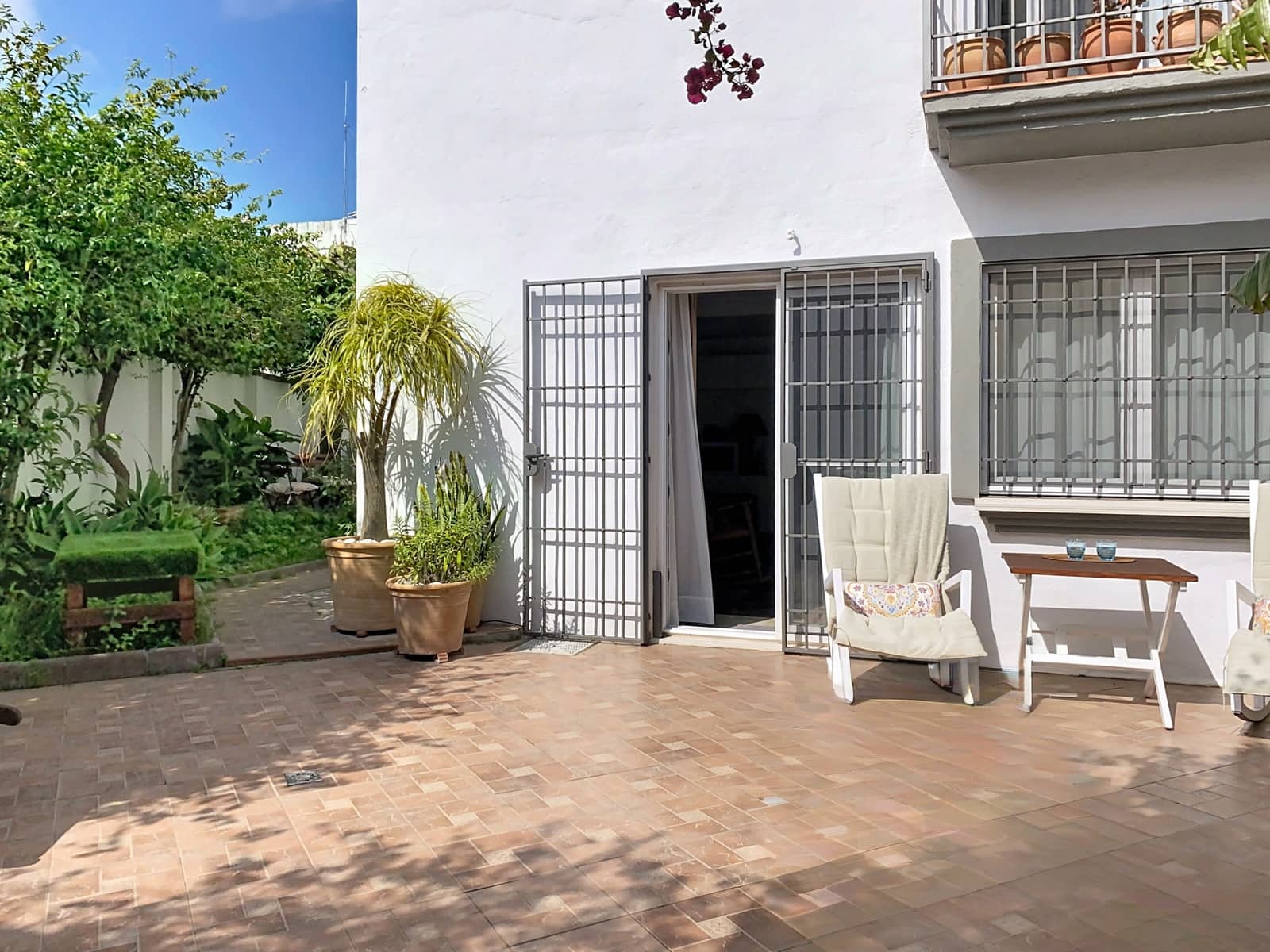 4 soverom Kjedet enebolig til salgs i Estepona med garasje - € 768 000 (Ref: 9711814)