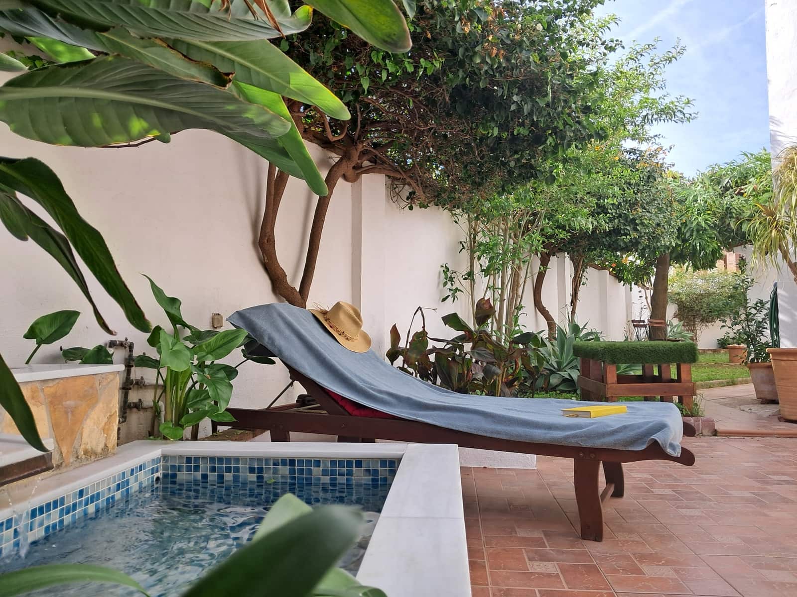 4 soverom Kjedet enebolig til salgs i Estepona med garasje - € 768 000 (Ref: 9711814)