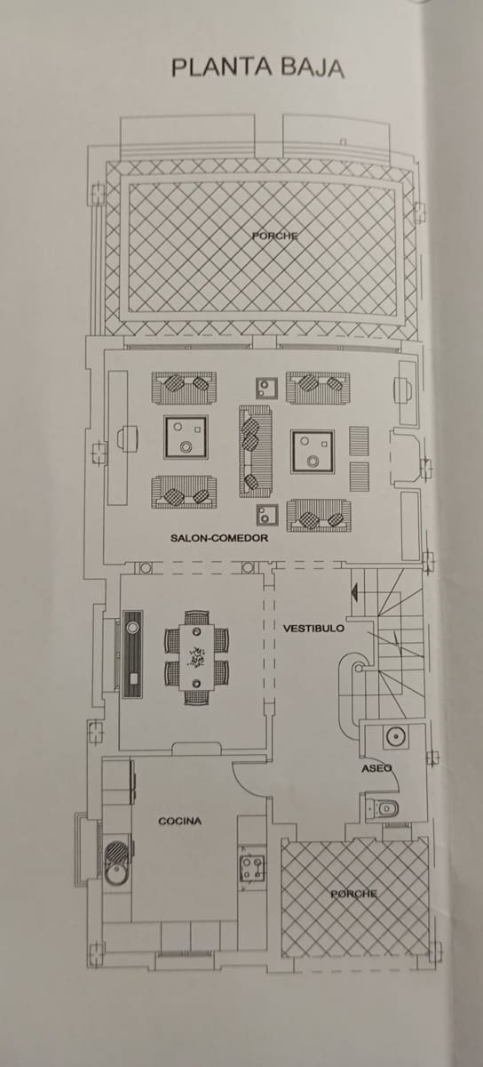 4 quarto Casa em Banda para venda em Estepona com piscina garagem - 665 000 € (Ref: 9711815)