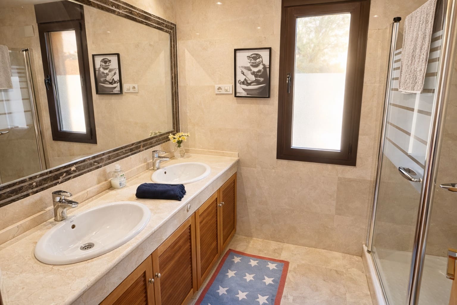 4 quarto Casa em Banda para venda em Estepona com piscina garagem - 665 000 € (Ref: 9711815)