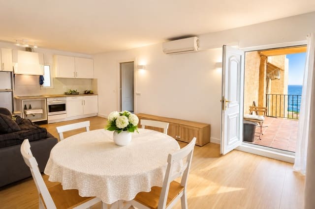 1 slaapkamer Appartement te koop in Estepona - € 249.000 (Ref: 9729306)