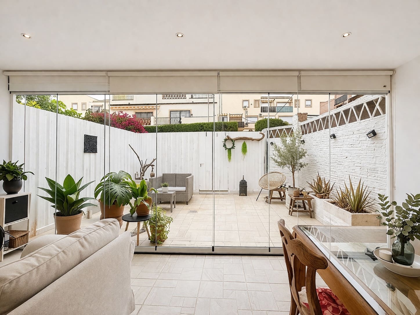 3 sypialnia Dom na sprzedaż w Estepona z basenem garażem - 590 000 € (Ref: 9755594)