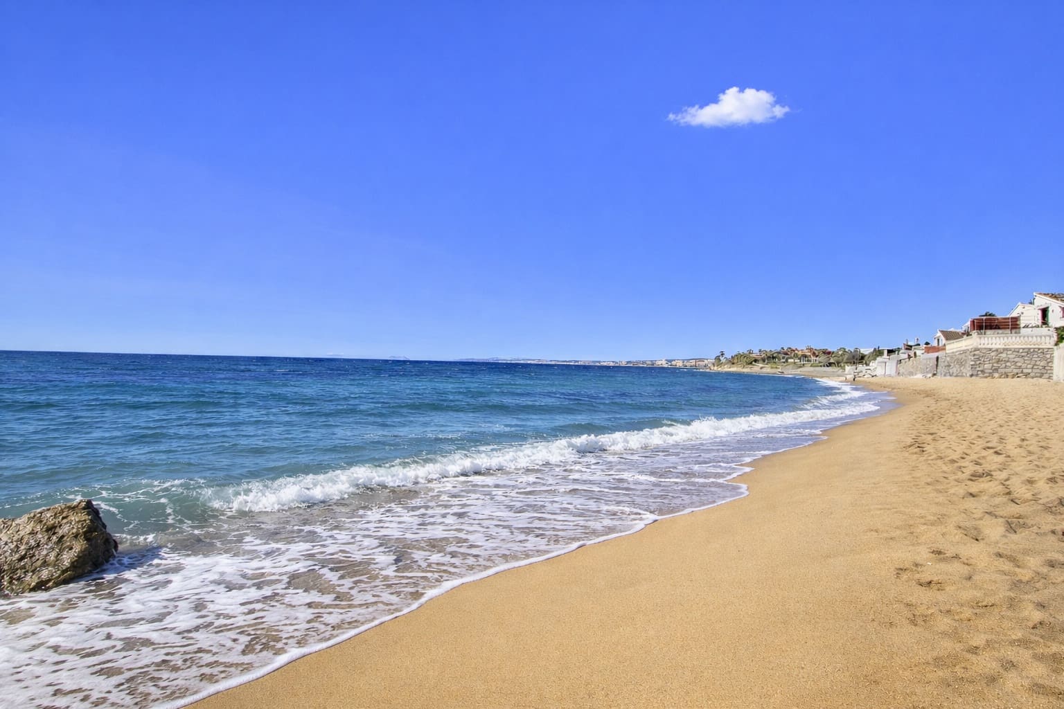 3 sypialnia Dom na sprzedaż w Estepona z basenem garażem - 590 000 € (Ref: 9755594)