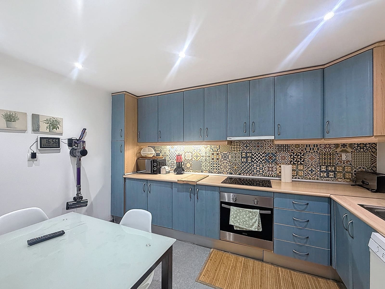 3 sypialnia Dom na sprzedaż w Estepona z basenem garażem - 590 000 € (Ref: 9755594)