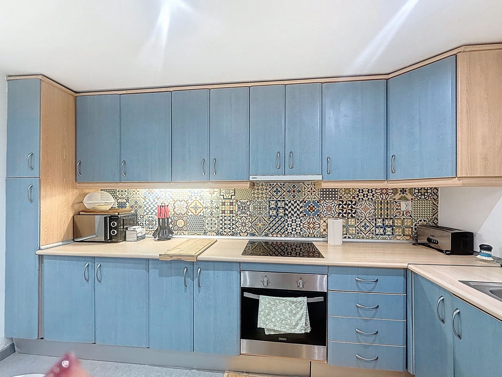 3 sypialnia Dom na sprzedaż w Estepona z basenem garażem - 590 000 € (Ref: 9755594)