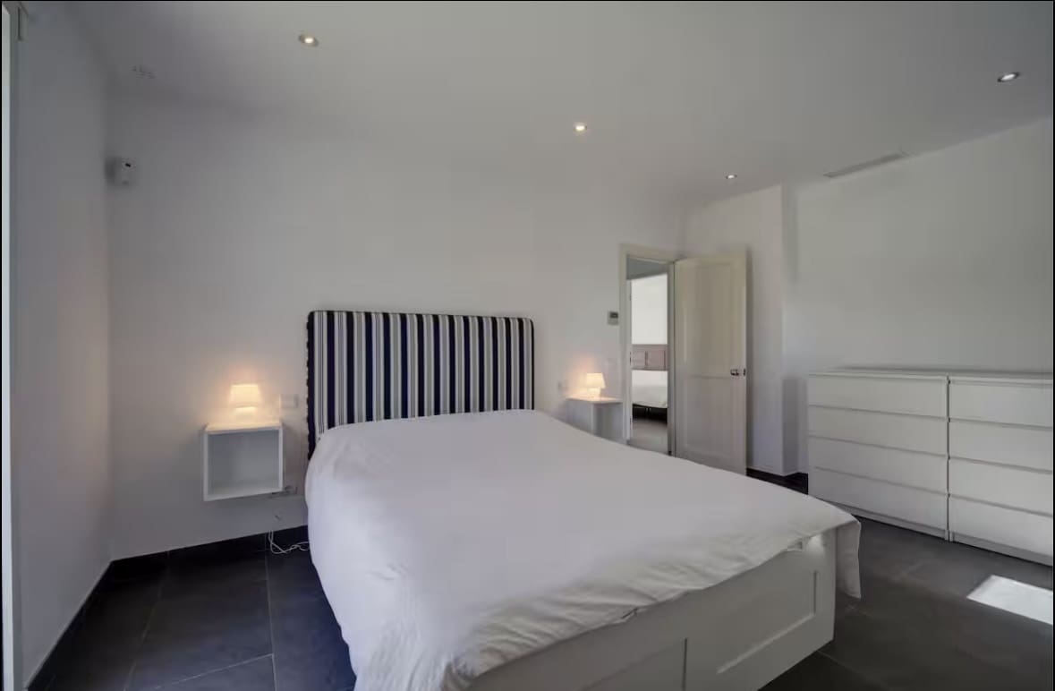 Chalet de 6 habitaciones en Manilva en venta con piscina garaje - 2.500.000 € (Ref: 9772971)