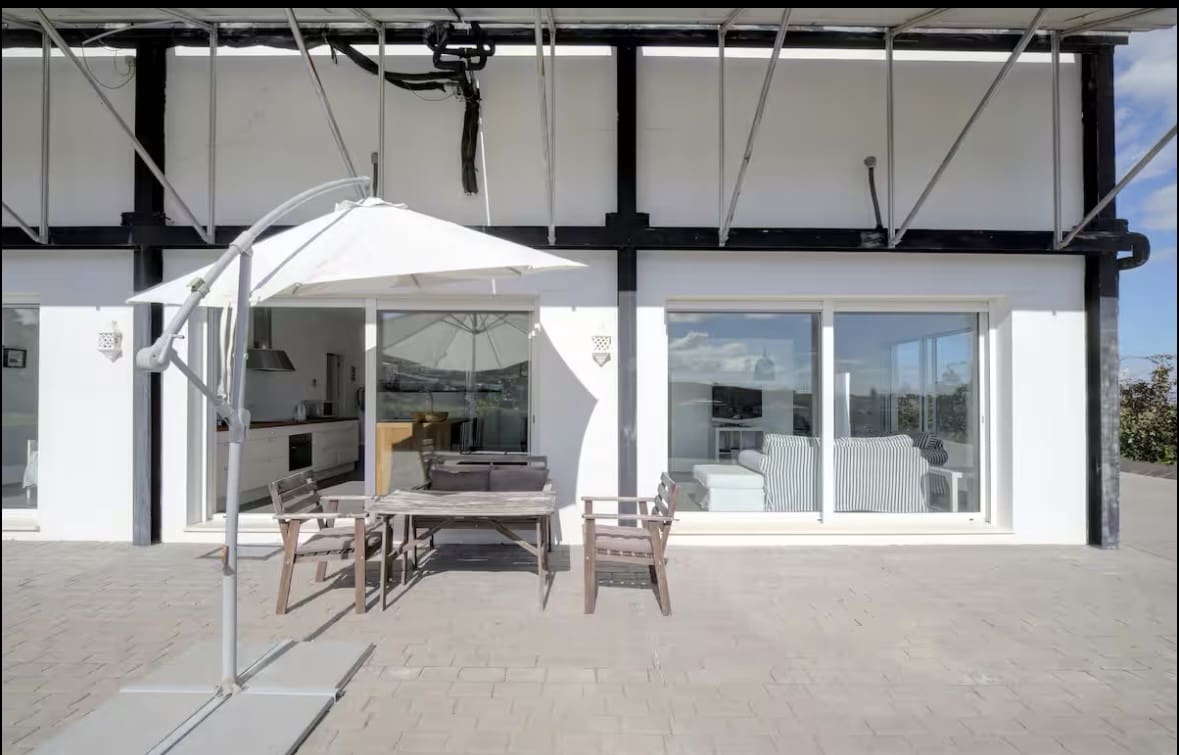 6 soveværelse Villa til salg i Manilva med swimmingpool garage - € 2.500.000 (Ref: 9772971)
