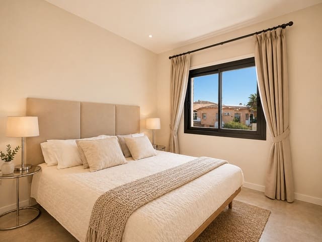 Chalet de 5 habitaciones en Mijas Costa, Mijas en venta con garaje - 799.950 € (Ref: 9800610)