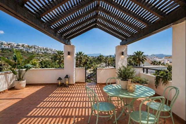 2 bedroom Penthouse for sale in Casares with garage - € 570,000 (Ref: 9800612)