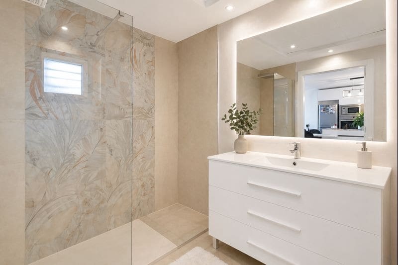 2 bedroom Penthouse for sale in Casares with garage - € 520,000 (Ref: 9800612)
