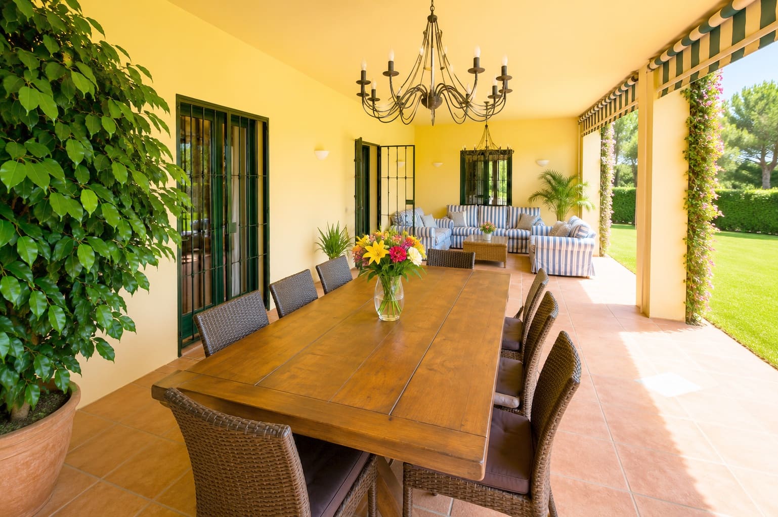 Chalet de 6 habitaciones en Sotogrande en venta con piscina garaje - 1.795.000 € (Ref: 9825009)