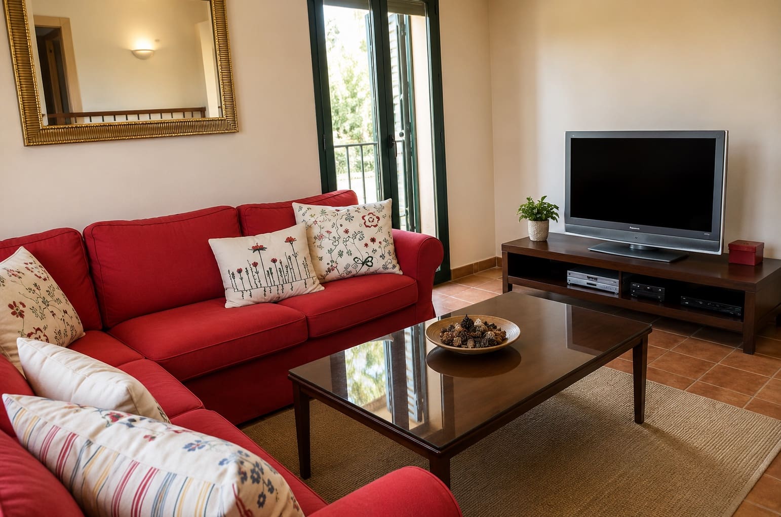 Chalet de 6 habitaciones en Sotogrande en venta con piscina garaje - 1.795.000 € (Ref: 9825009)