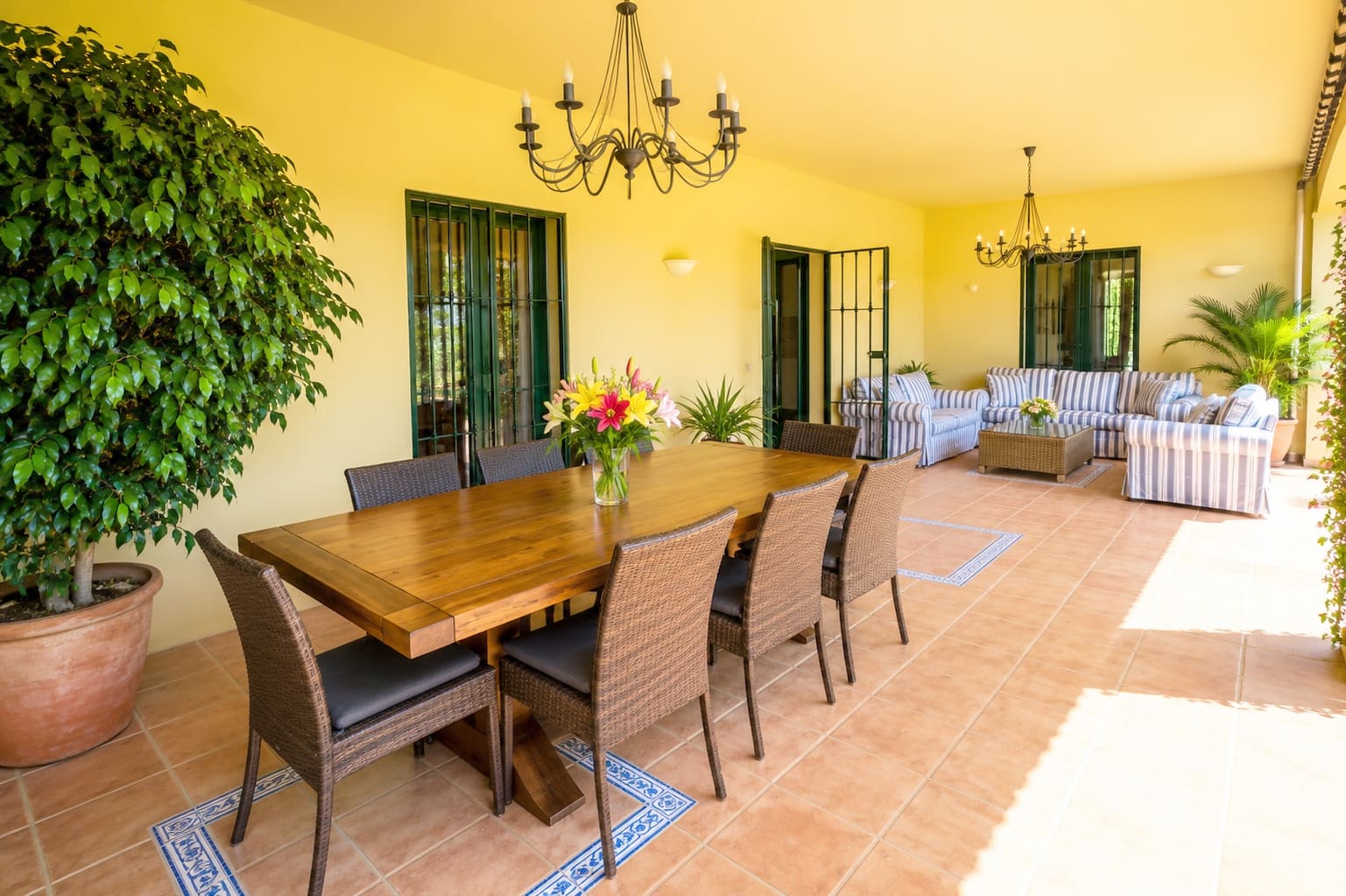 Chalet de 6 habitaciones en Sotogrande en venta con piscina garaje - 1.795.000 € (Ref: 9825009)