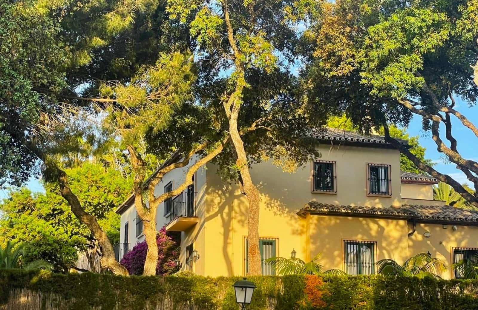 Chalet de 6 habitaciones en Sotogrande en venta con piscina garaje - 1.795.000 € (Ref: 9825009)