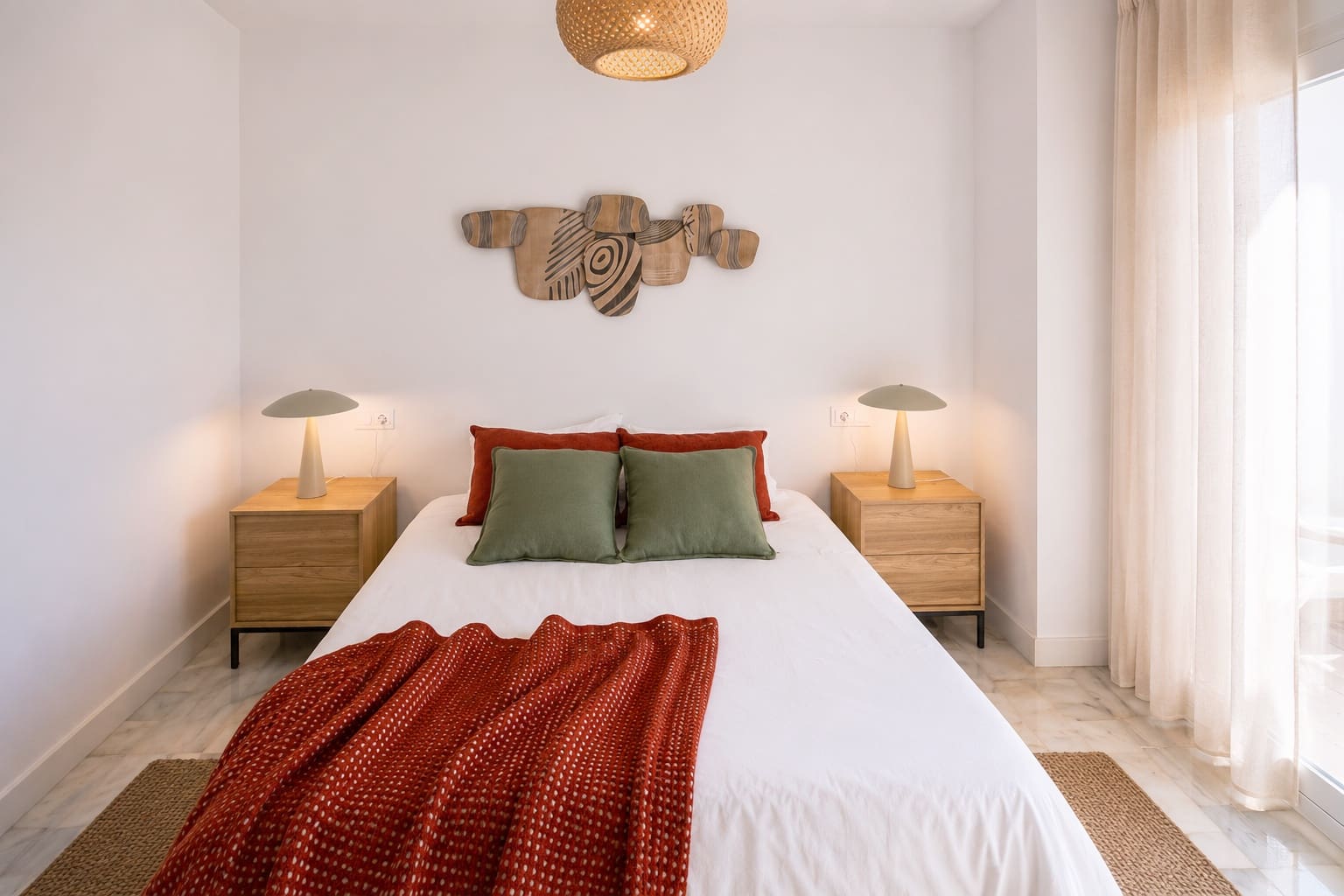 2 soverom Leilighet til salgs i Estepona med svømmebasseng garasje - € 399 000 (Ref: 9833590)
