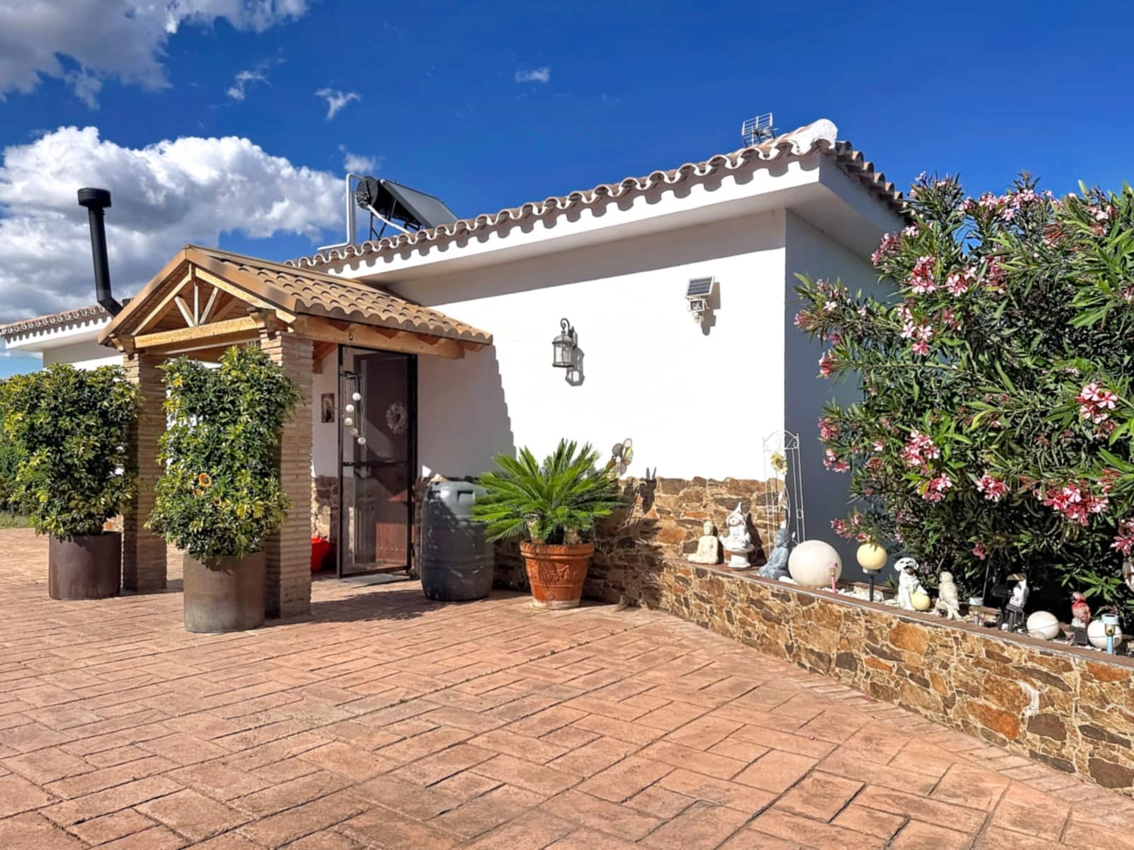 3 slaapkamer Finca/Landhuis te koop in Estepona met zwembad garage - € 800.000 (Ref: 9846166)