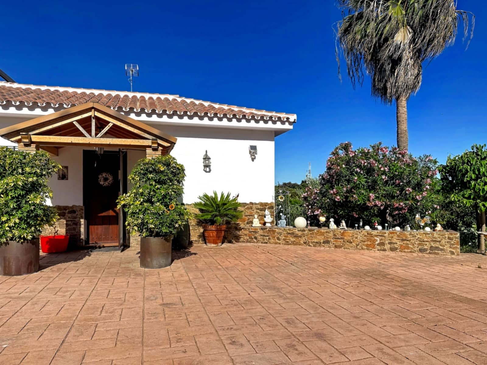 3 slaapkamer Finca/Landhuis te koop in Estepona met zwembad garage - € 800.000 (Ref: 9846166)