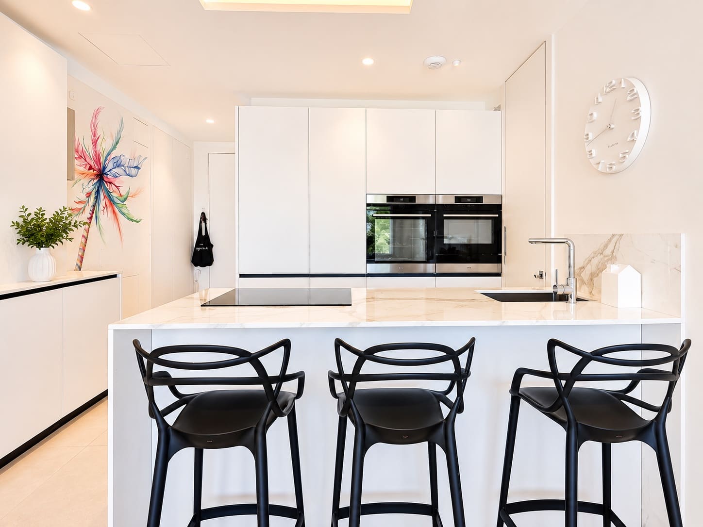 2 slaapkamer Appartement te koop in Estepona met zwembad garage - € 849.000 (Ref: 9859930)