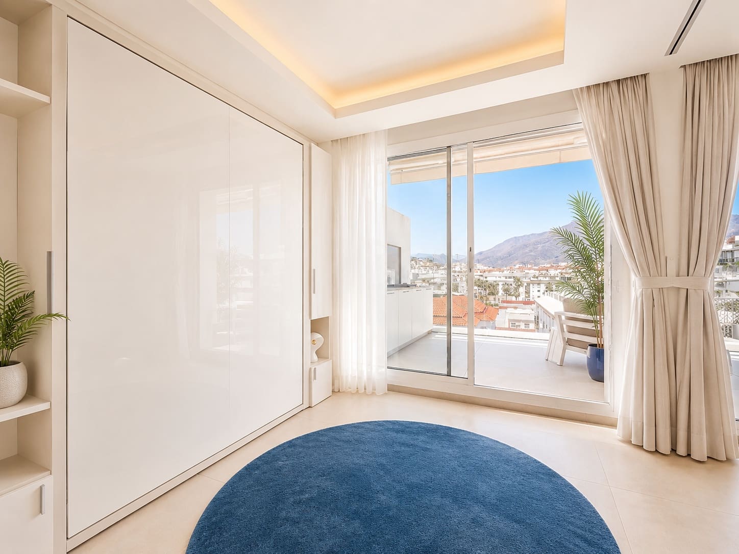 2 slaapkamer Appartement te koop in Estepona met zwembad garage - € 849.000 (Ref: 9859930)