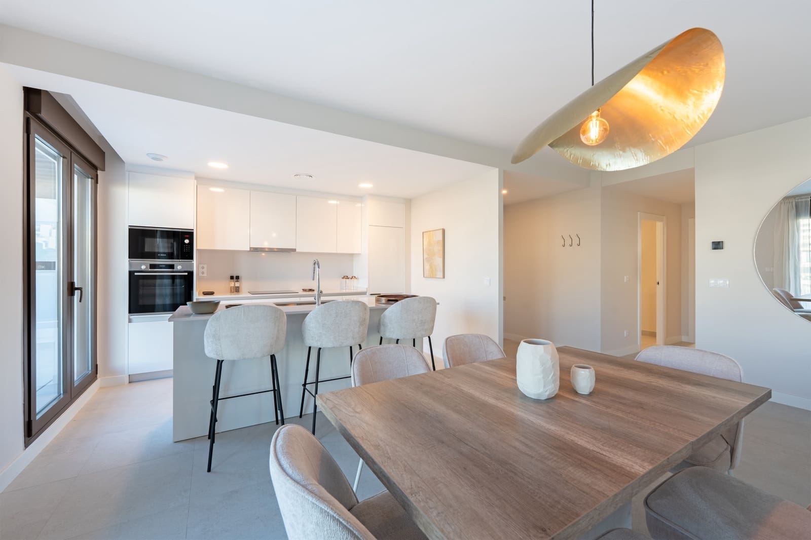 3 sypialnia Penthouse na sprzedaż w Estepona z basenem garażem - 895 000 € (Ref: 9861815)