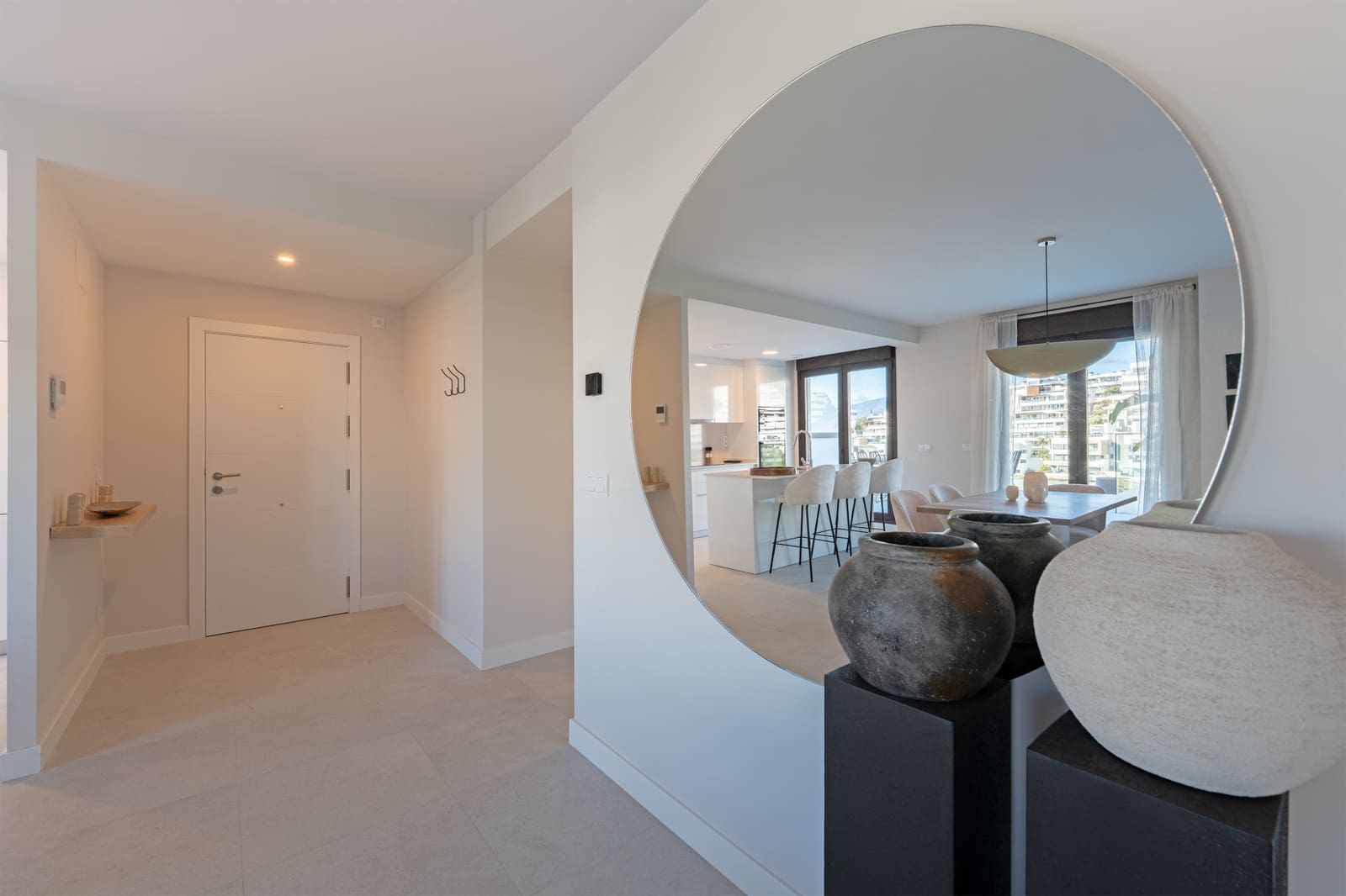 3 sypialnia Penthouse na sprzedaż w Estepona z basenem garażem - 895 000 € (Ref: 9861815)