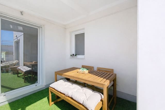 3 bedroom Penthouse for sale in Estepona with pool garage - € 639,000 (Ref: 9861816)