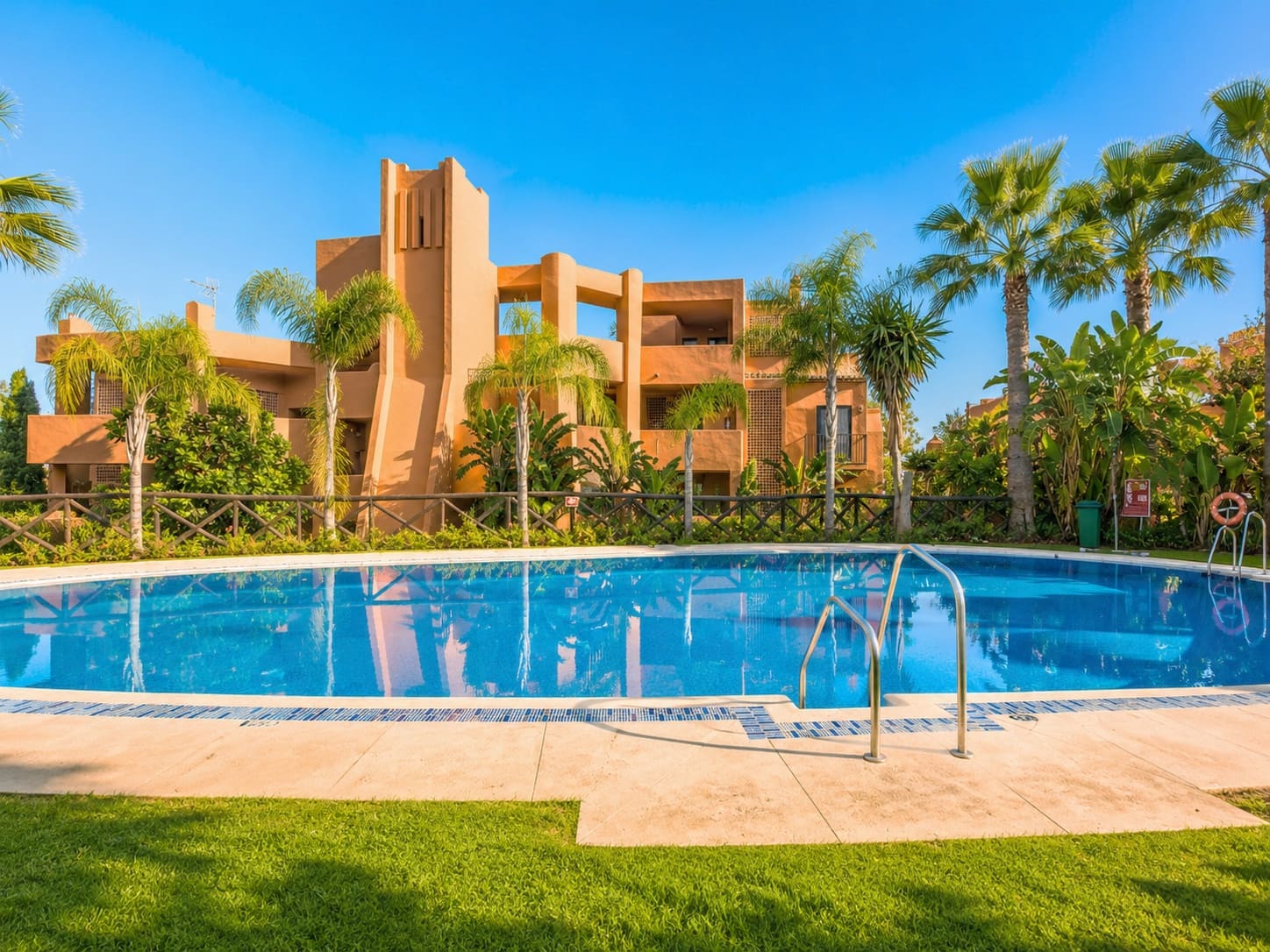 2 bedroom Apartment for sale in Buenas Noches with pool garage - € 458,000 (Ref: 9865103)