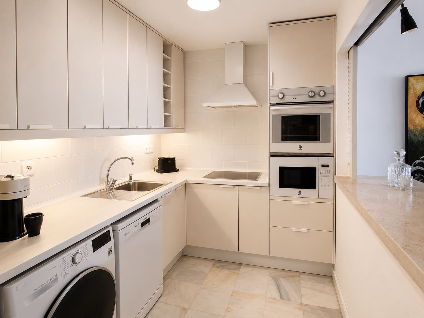 1 soverom Leilighet til salgs i Puerto Banus - € 750 000 (Ref: 9876037)