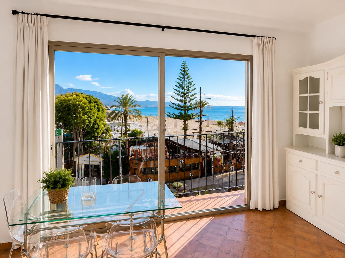 1 soverom Leilighet til salgs i Puerto Banus - € 750 000 (Ref: 9876037)