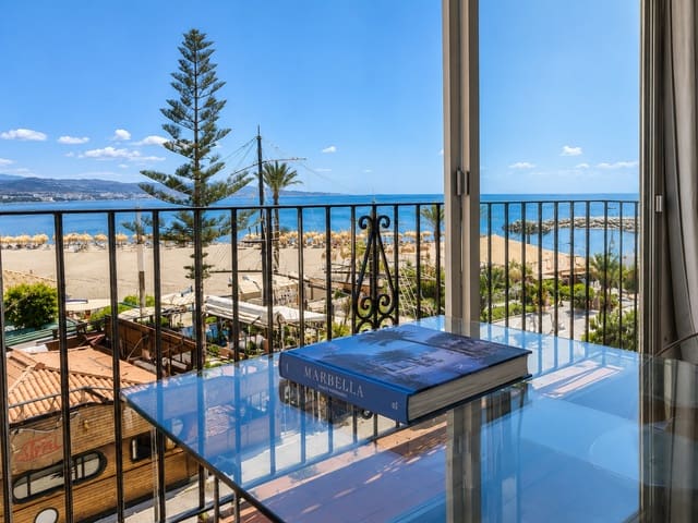 1 soverom Leilighet til salgs i Puerto Banus, Marbella - € 750 000 (Ref: 9876037)