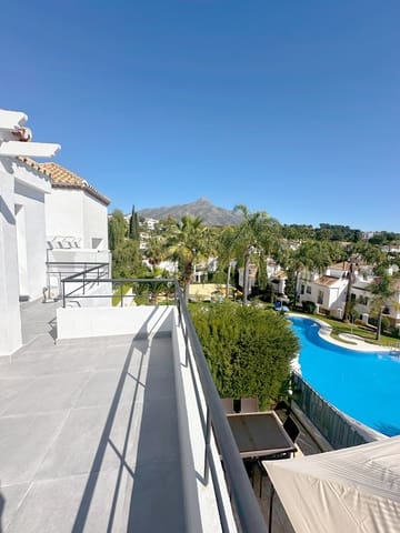 2 soveværelse Lejlighed til salg i Marbella med swimmingpool garage - € 460.000 (Ref: 9881601)