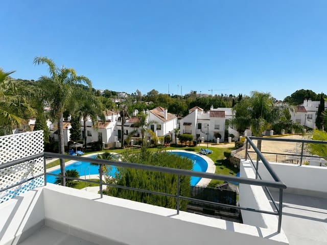 2 soveværelse Lejlighed til salg i Marbella med swimmingpool garage - € 460.000 (Ref: 9881601)