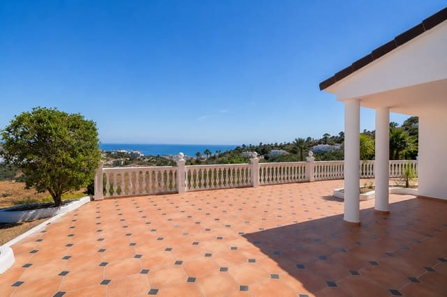 5 camera da letto Finca/Casa di Campagna in vendita in Estepona con piscina garage - 995.000 € (Rif: 9881603)