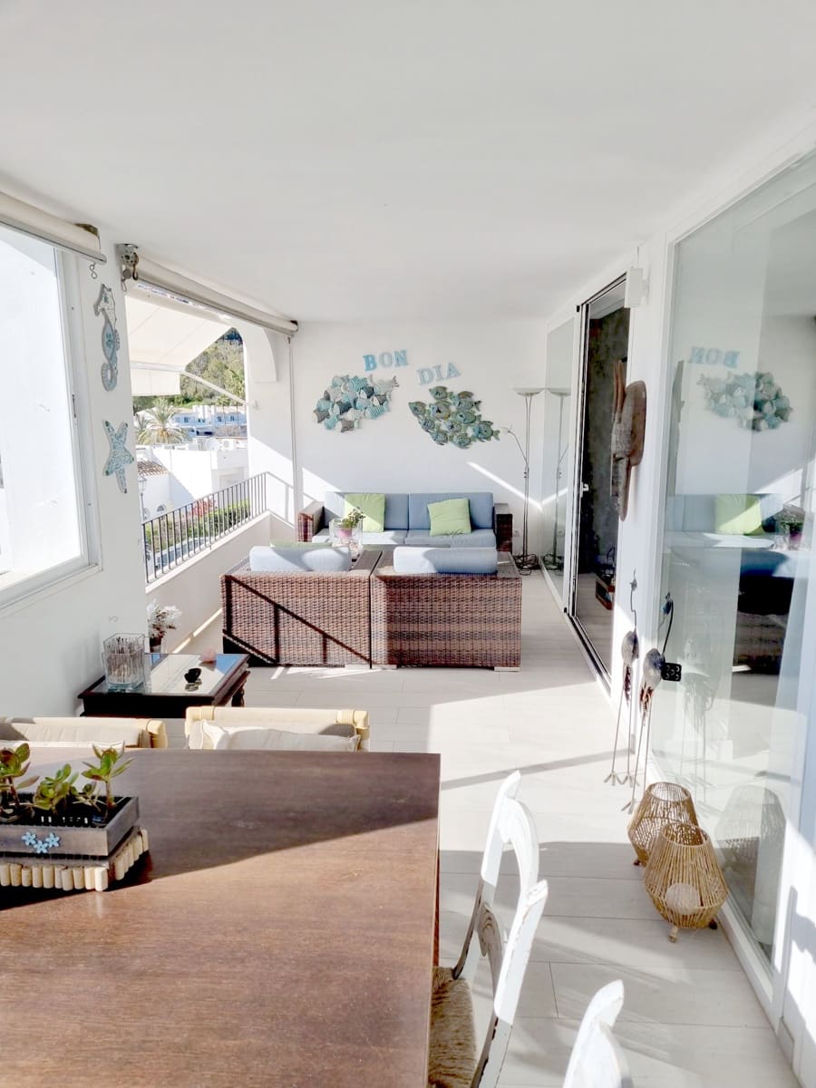2 chambre Appartement à vendre à La Quinta avec piscine garage - 595 000 € (Ref: 9884467)