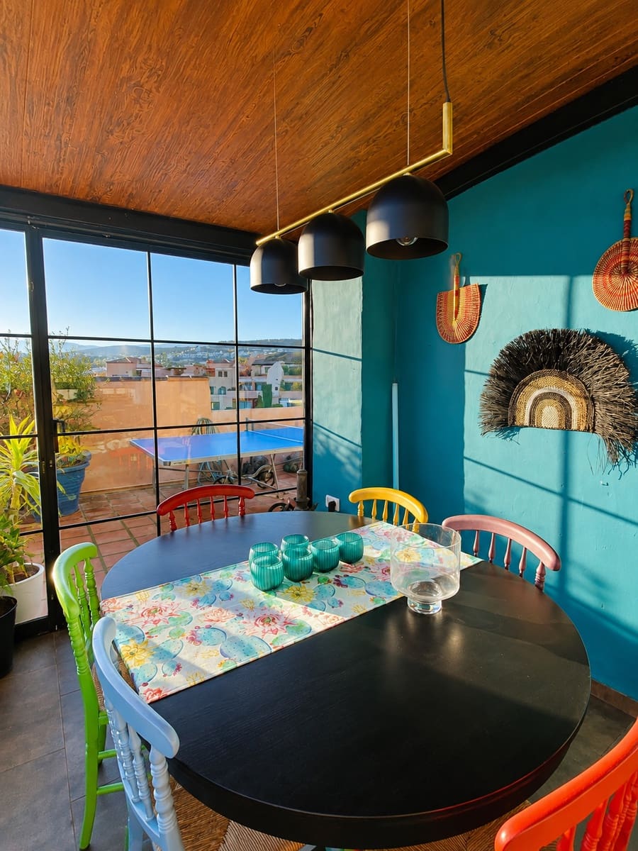 Ático de 3 habitaciones en Estepona en venta con piscina garaje - 835.000 € (Ref: 9890091)