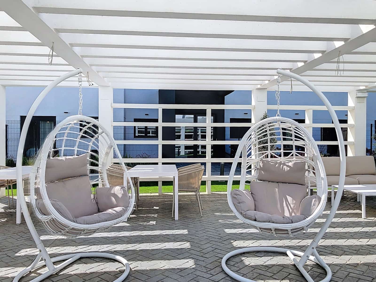 2 Zimmer Apartment zu verkaufen in Estepona mit Garage - 369.000 € (Ref: 9890092)