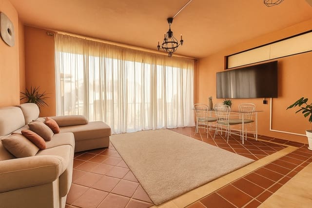 3 sypialnia Dom na sprzedaż w Estepona z basenem garażem - 530 000 € (Ref: 9892000)