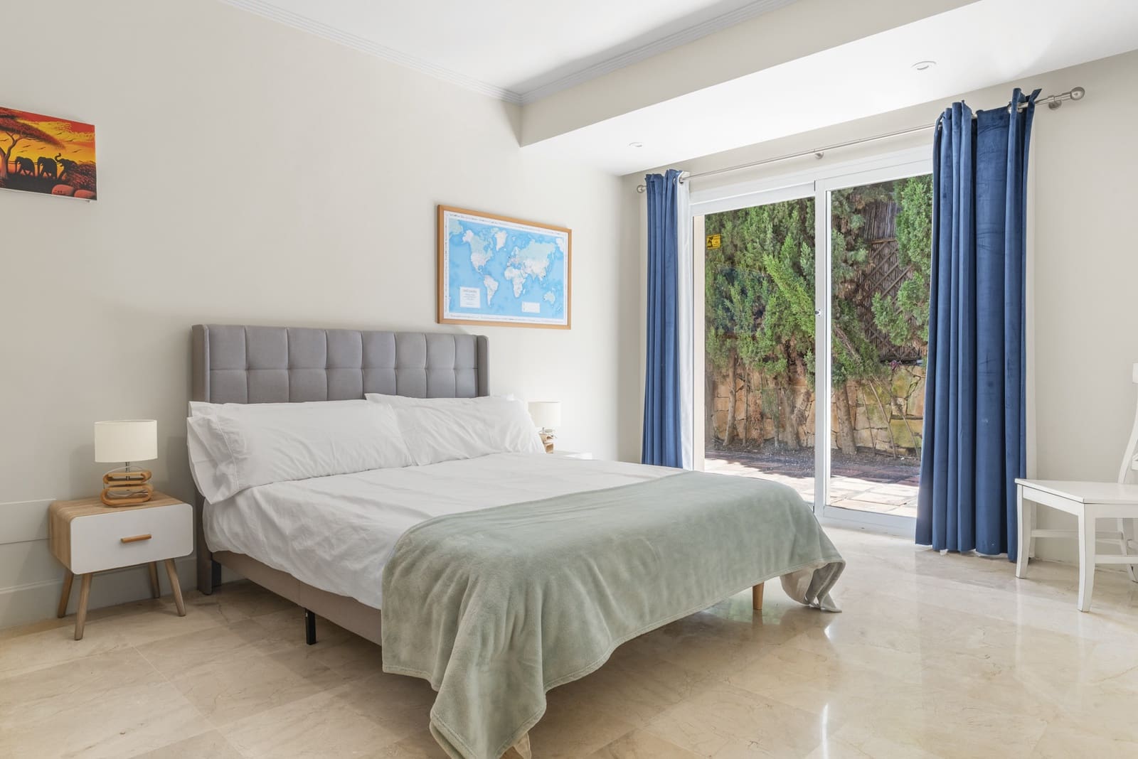 4 quarto Moradia para venda em Manilva com piscina garagem - 1 499 000 € (Ref: 9924342)