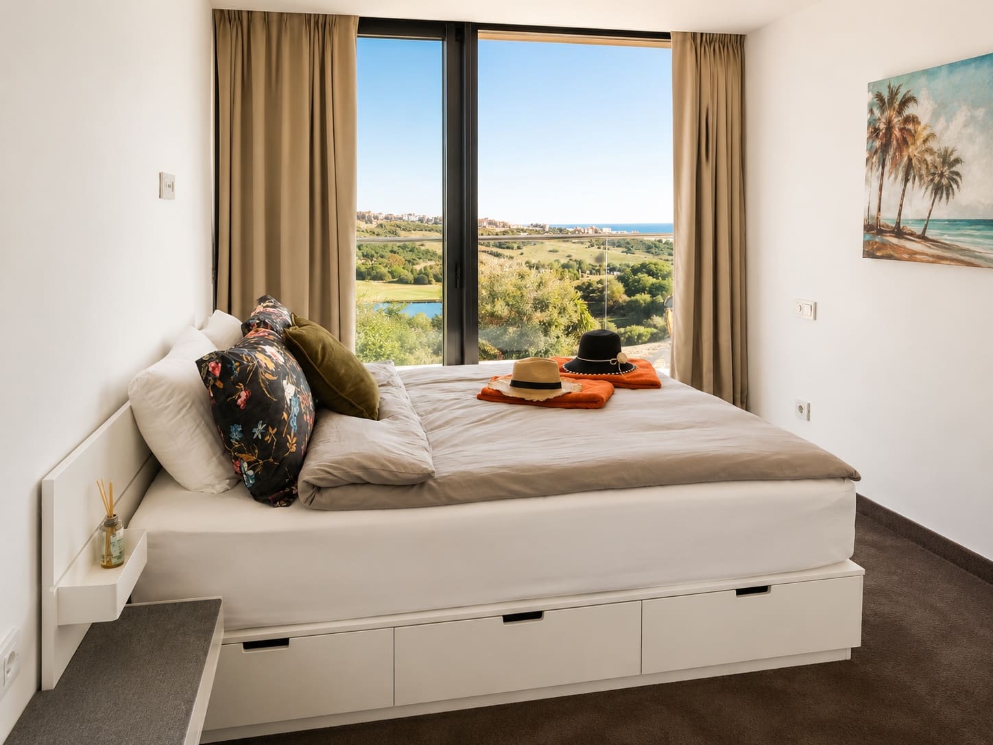 Chalet de 3 habitaciones en Estepona en venta con piscina garaje - 1.440.000 € (Ref: 9936128)
