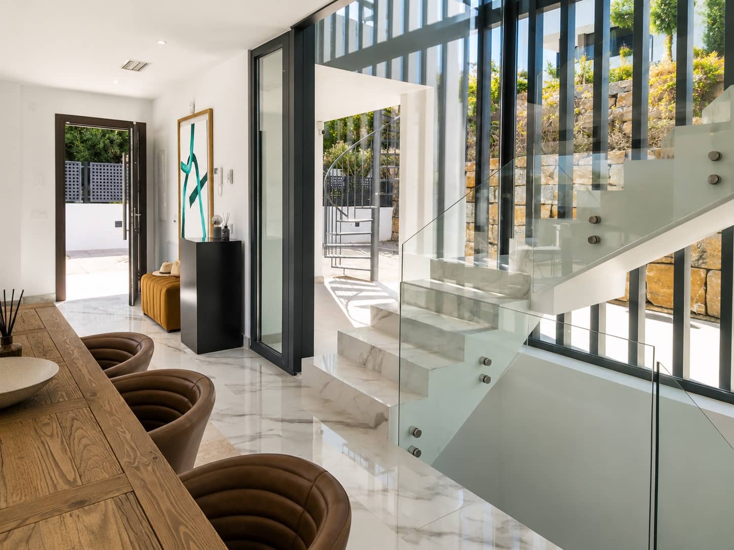 Chalet de 3 habitaciones en Estepona en venta con piscina garaje - 1.440.000 € (Ref: 9936128)