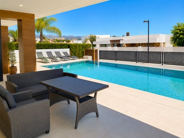 3 soveværelse Villa til salg i Estepona med swimmingpool garage - € 1.440.000 (Ref: 9936128)
