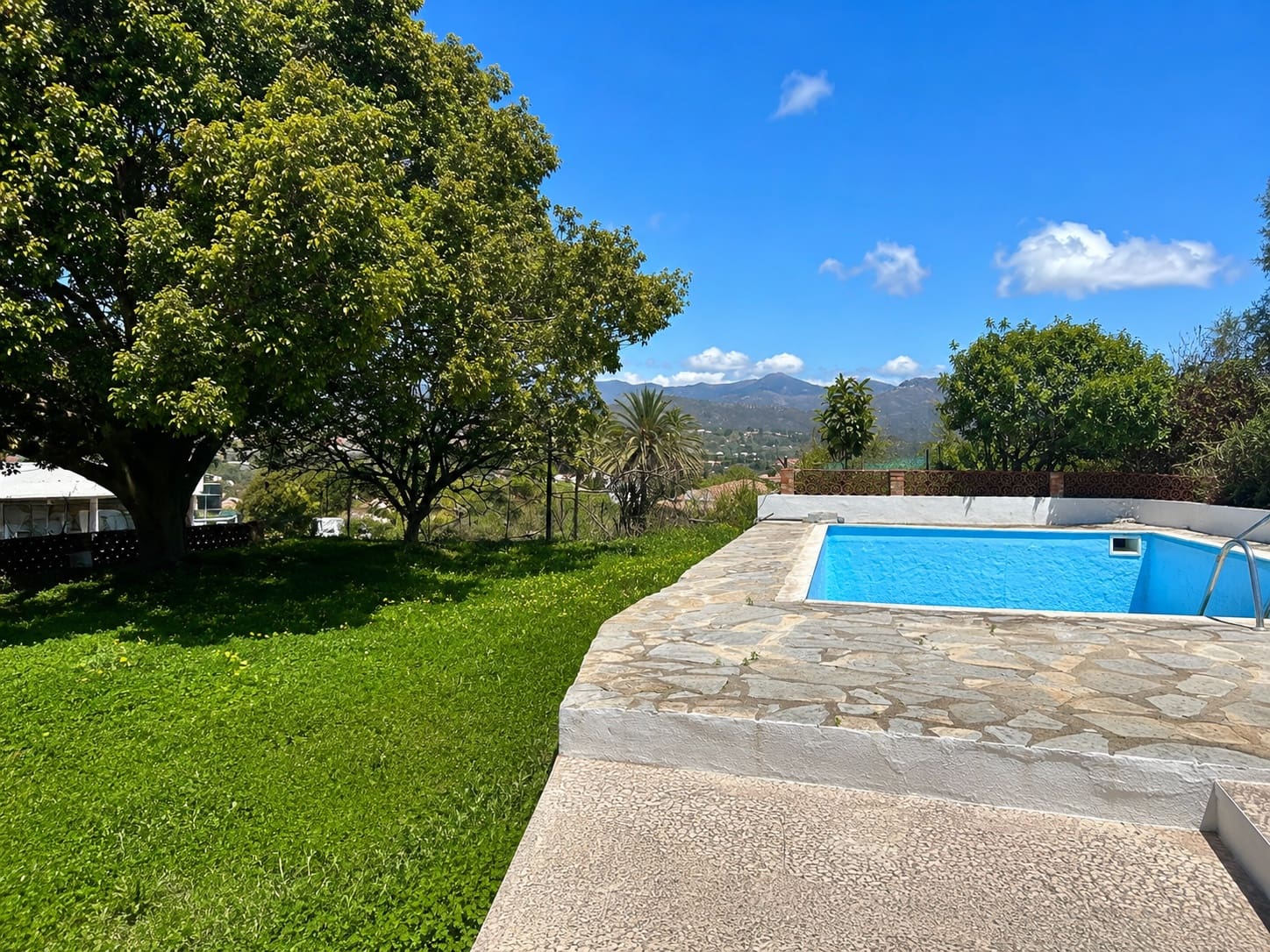 4 bedroom Finca/Country House for sale in Guadalmansa with pool garage - € 1,410,500 (Ref: 9936129)