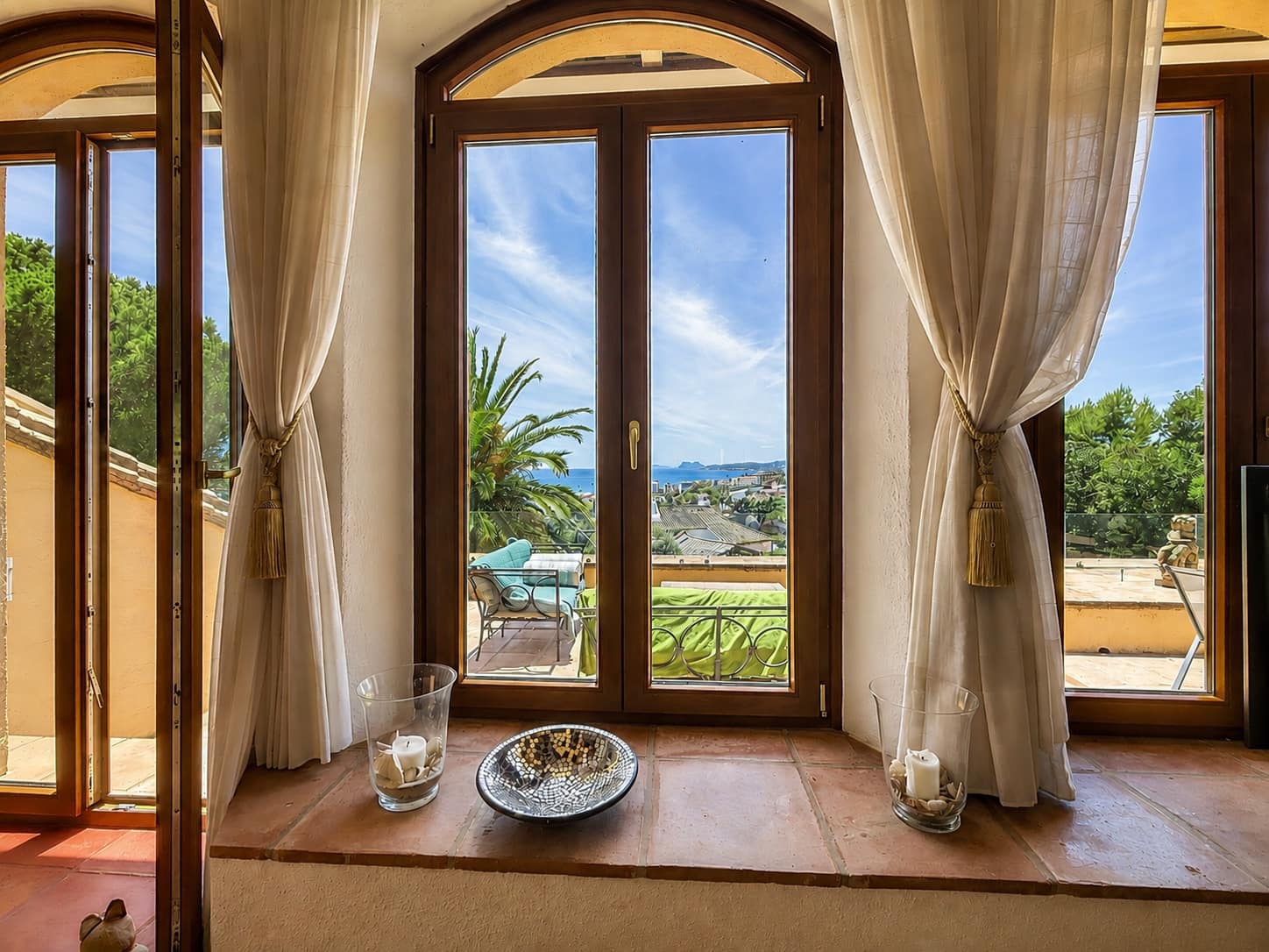 5 chambre Villa/Maison à vendre à Bahia Dorada avec piscine garage - 1 600 000 € (Ref: 9947569)