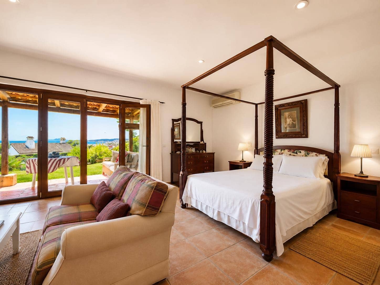 5 chambre Villa/Maison à vendre à Bahia Dorada avec piscine garage - 1 600 000 € (Ref: 9947569)