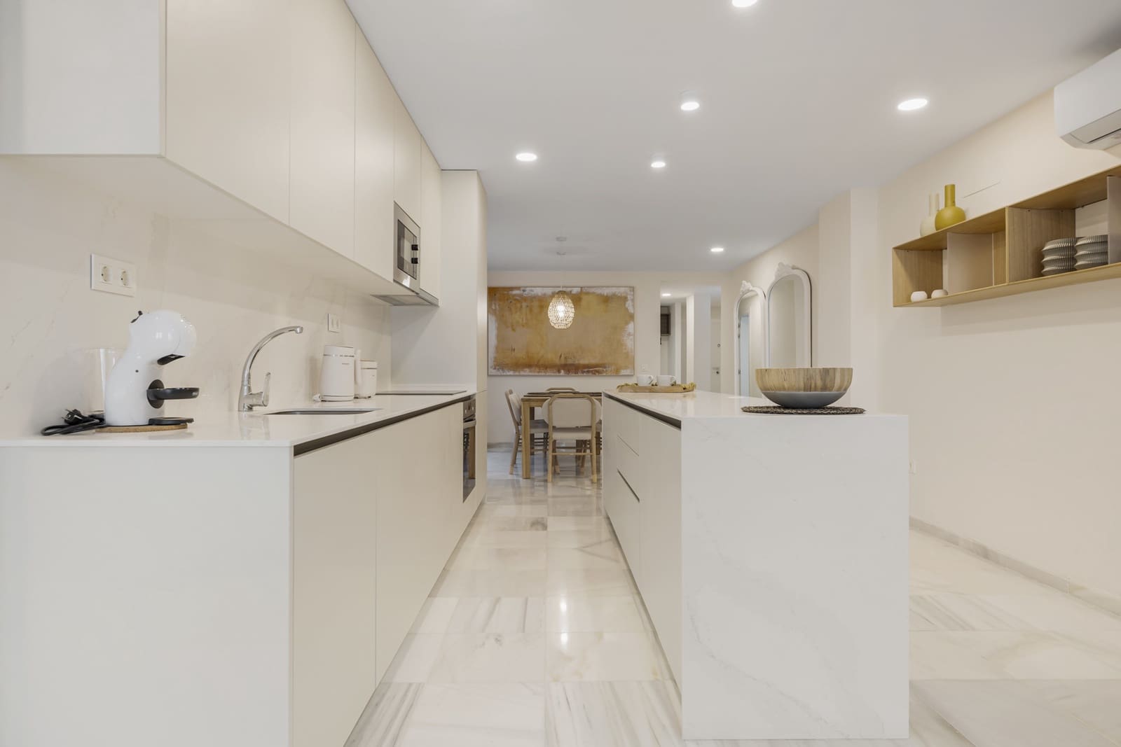 Apartamento de 3 habitaciones en Estepona en venta - 750.000 € (Ref: 9959497)