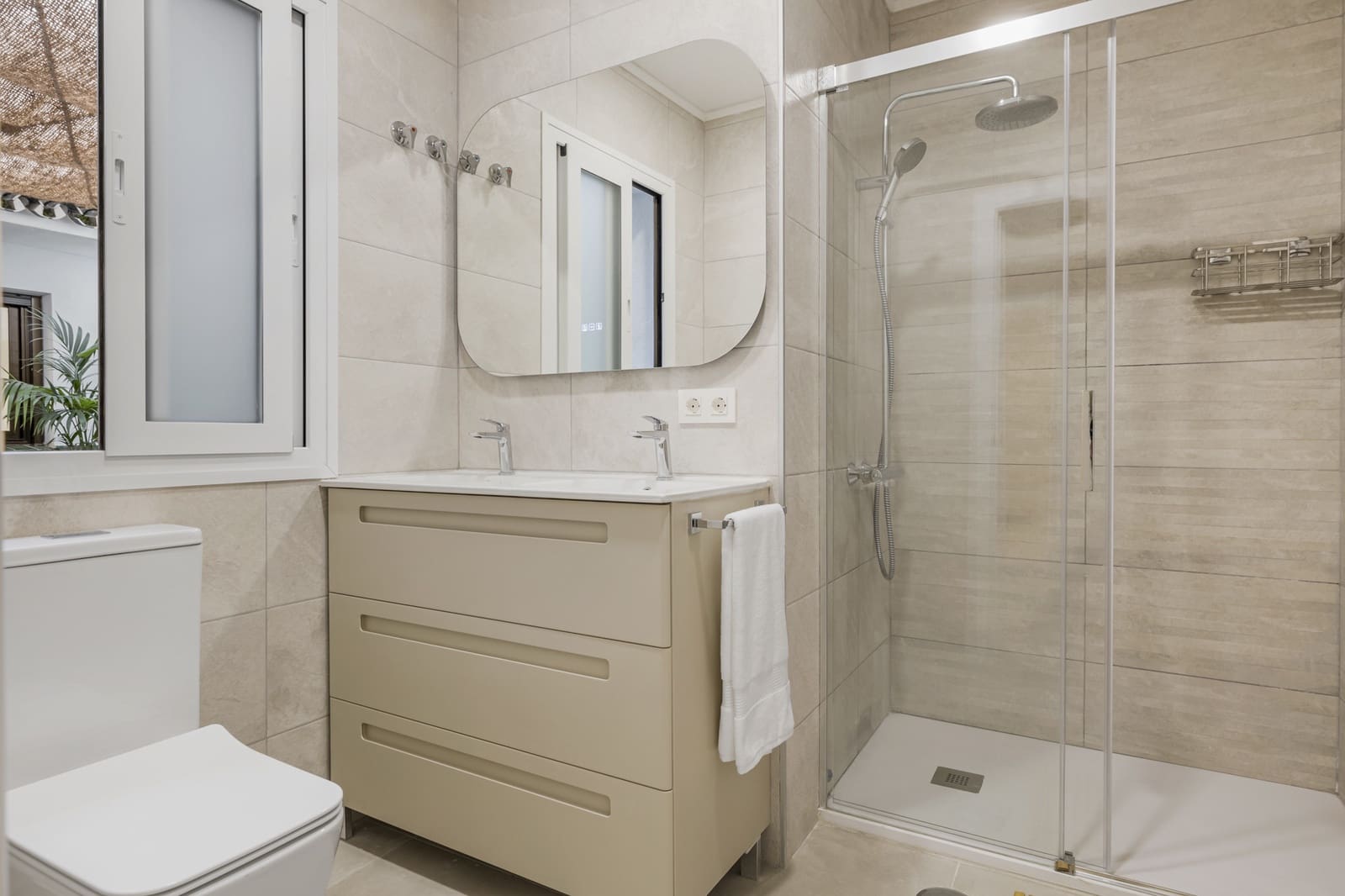 Apartamento de 3 habitaciones en Estepona en venta - 750.000 € (Ref: 9959497)