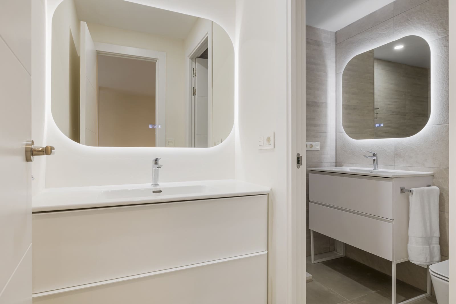 Apartamento de 3 habitaciones en Estepona en venta - 750.000 € (Ref: 9959497)